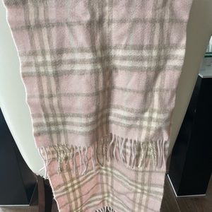 Burberry Scarf Powder Pink Nova Check100% Cashmere